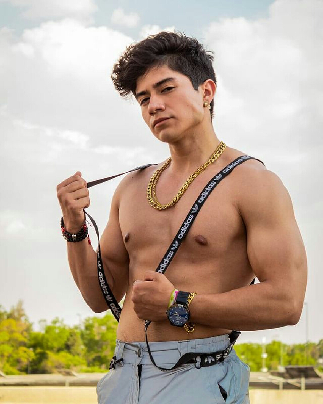 Juan Bernardo Flores