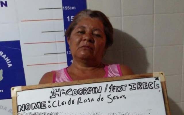 Mulher mata ex-companheiro e fere irmã a golpes de faca em Lapão