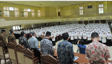 Fakultas Ilmu Tarbiyah Dan Keguruan UIN Sunan Kalijaga Mengukuhkan 928 orang Guru Profesional