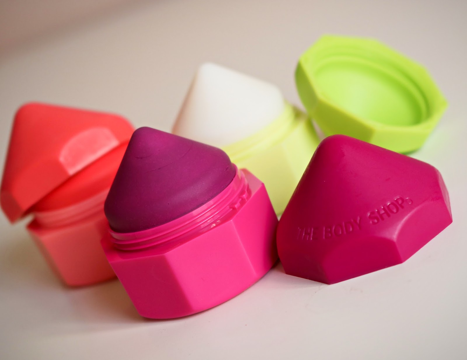 The Body Shop Lip Juicers I Am Fabulicious