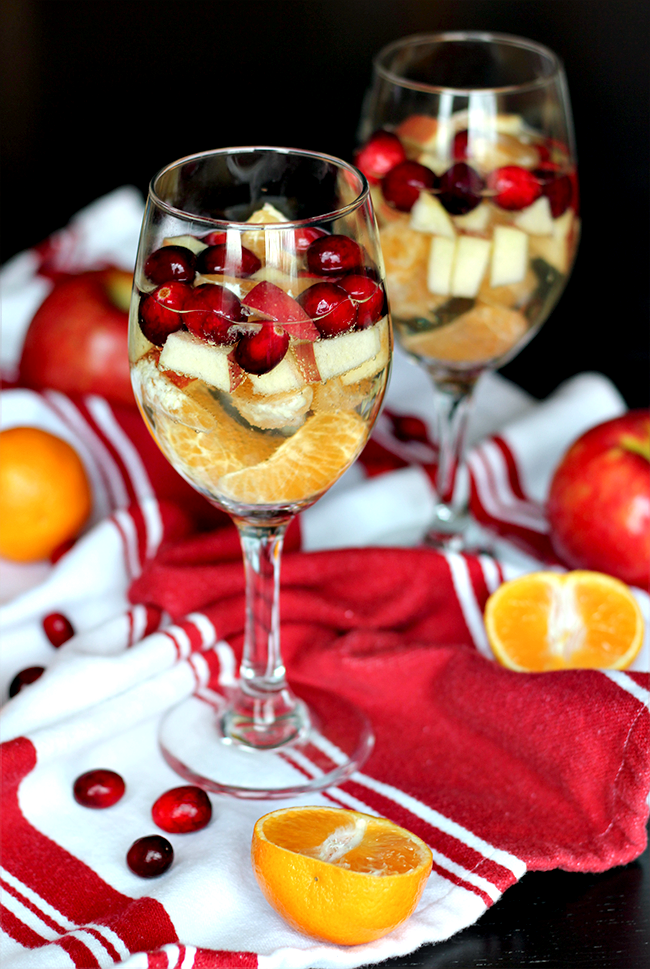 Bubby and Bean Living Creatively Sparkling White Winter Sangria
