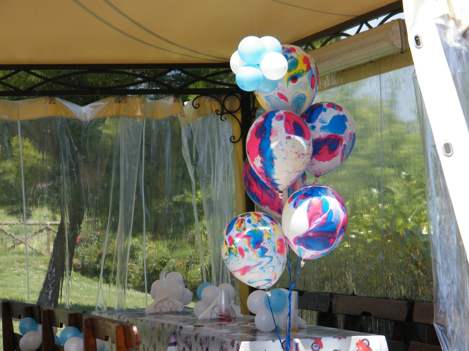 Kit di palloncini per compleanno con auto da corsa, decorazione a forma di arco, striscione a