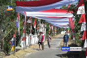 Sambut HUT RI Ke 76, Warga Hias Lingkungan Dengan Bendera Super Panjang Keliling Desa