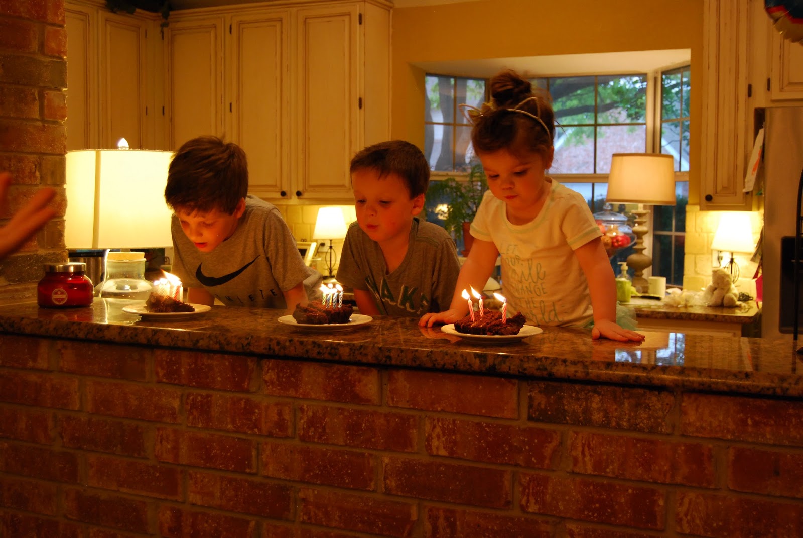 Momfessionals: Family Fiesta
