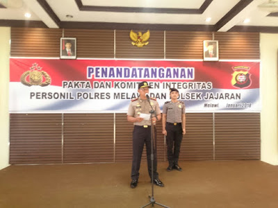 Penandatangan Pakta dan Komitmen Integritas Personil Polres Melawi