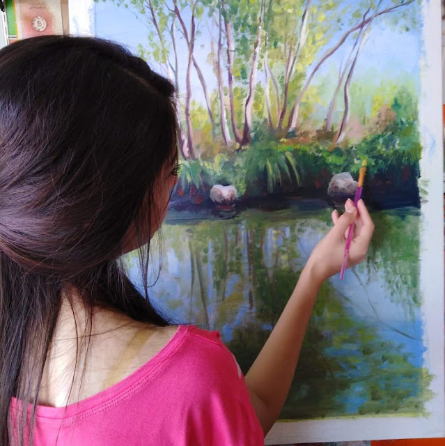 \"رشا حسون \" الرسم هو الأوكسجين لحياتي وباب لإدخال أفكار محفزة على التغيير الإيجابي