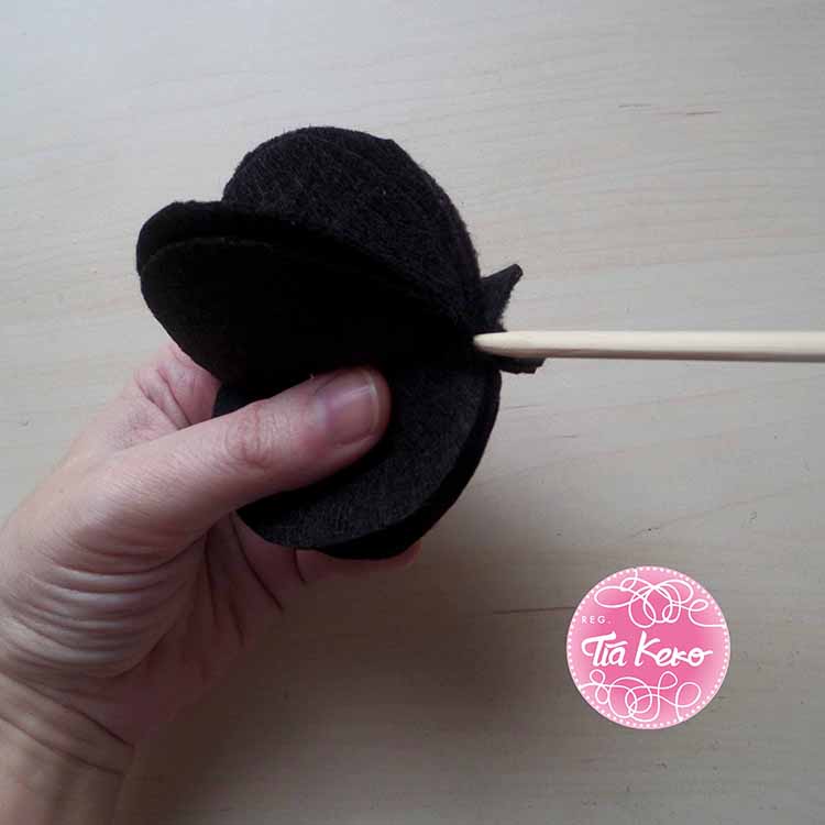 Tía Keko y manualidades con niños con fieltro