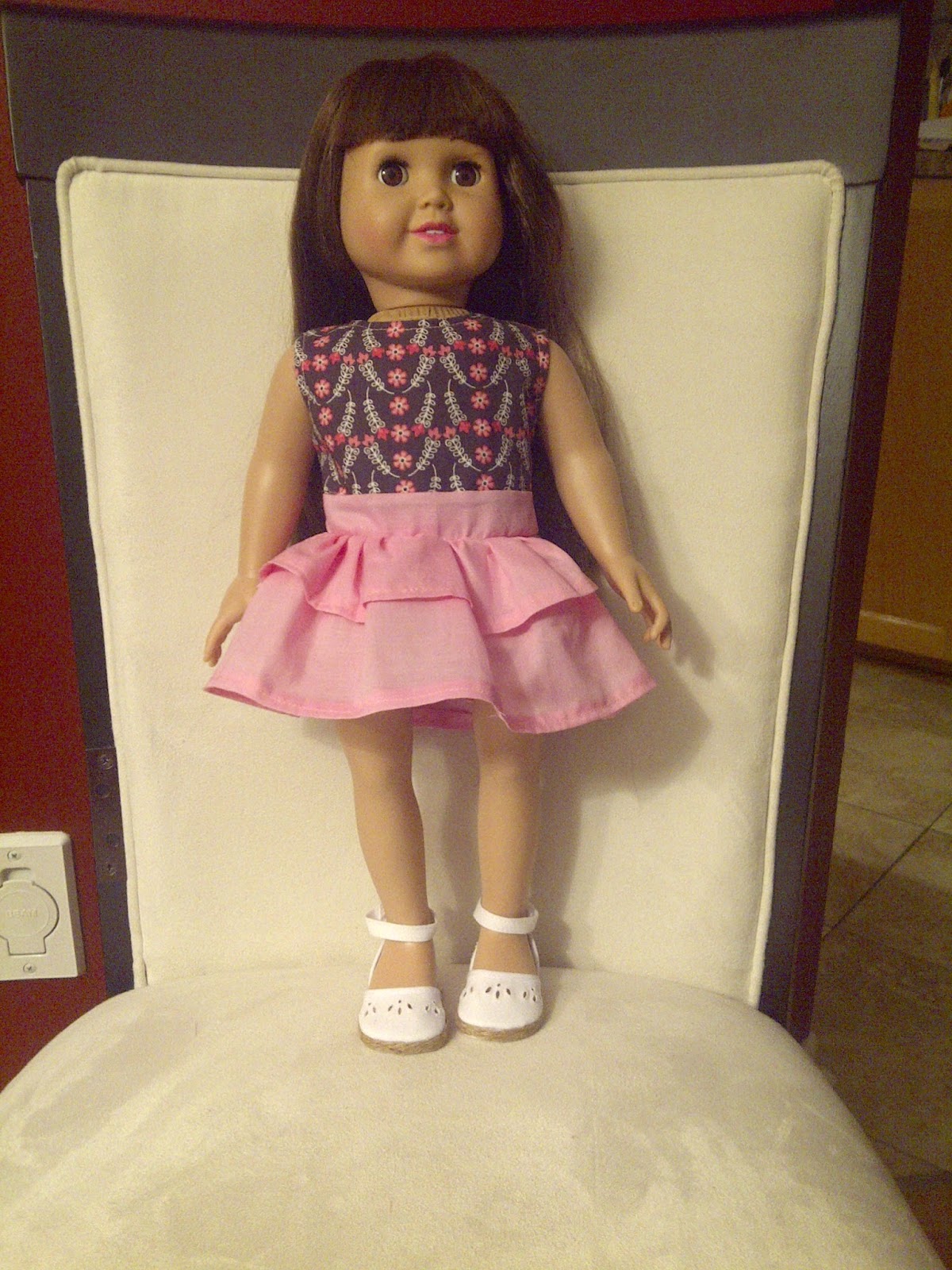 Joly Crafting Corner: American Girl Doll Party Dress
