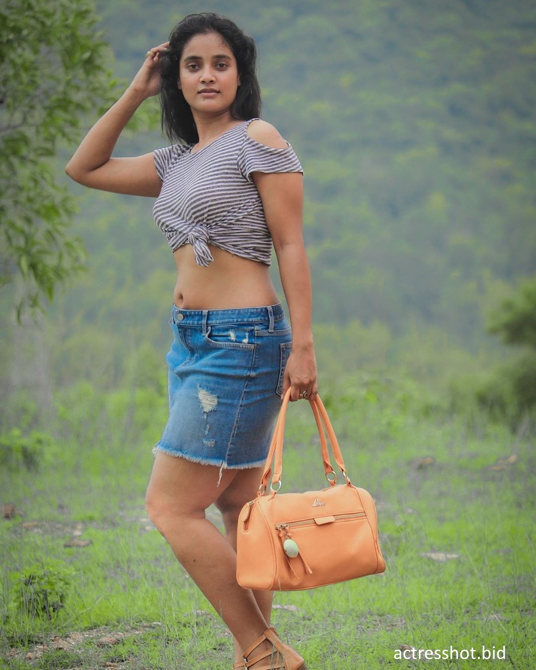 Soumya Shetty Latest Sexy Photos