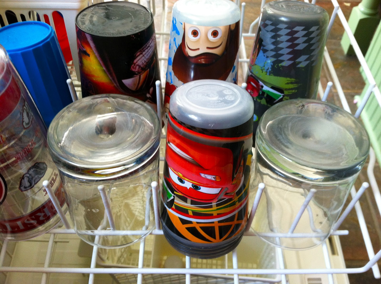 grass stains: How to load a dishwasher: A tutorial you didn't even know