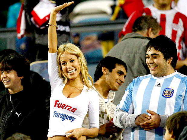 Paraguay Sexy Girls Fan Copa America 2011 ~ Hiburan Malaya Lirik Lagu
