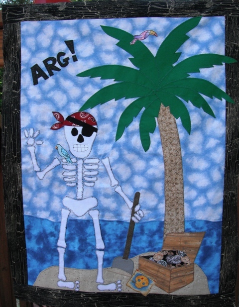 FunThreads Designs: Meet Mr. Bones