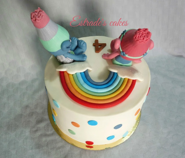 Tarta de Trolls 4