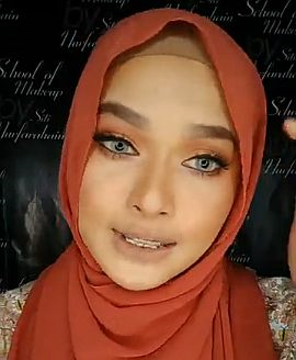 Siti Nurfarahain Zakaria (siakapkeli)