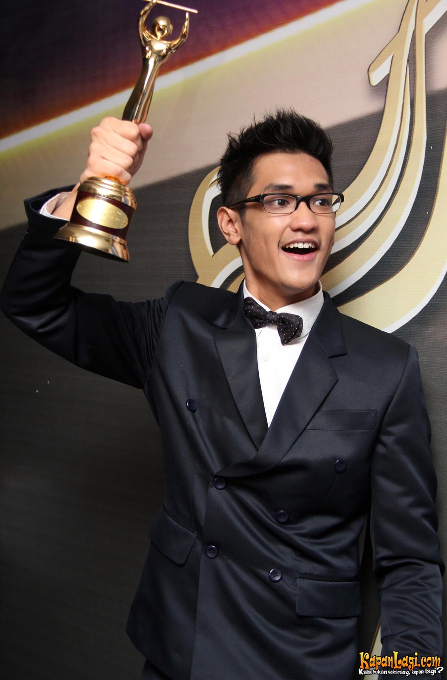 ALL ABOUT AFGAN: Afgan Raih Penghargaan AMI Awards