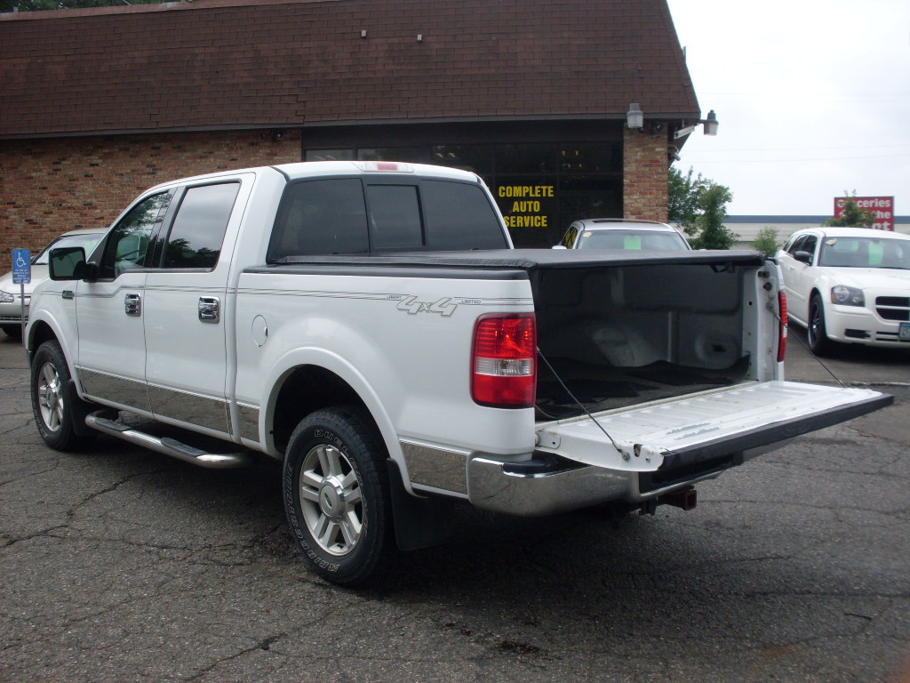 Ride Auto: 2004 F150 White Ride Auto: 2004 F150 White
