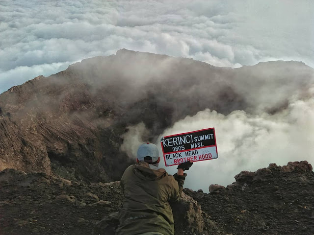 puncak gunung kerinci puncak gunung kerinci