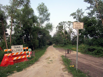 Sign and end of trail