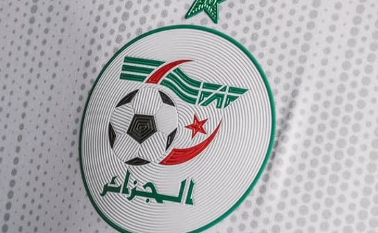 アルジェリア代表 2019 ユニフォーム-ホーム