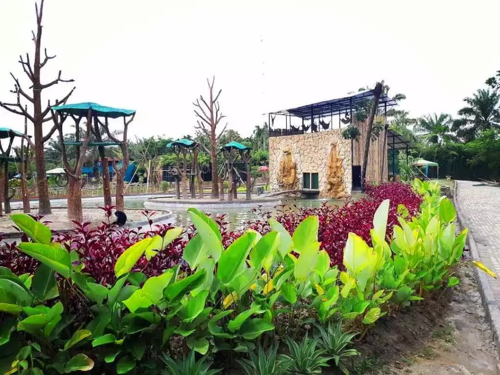 Rahmat Zoo Park Kebun Binatang Di Perbaungan Pariwisata Sumut