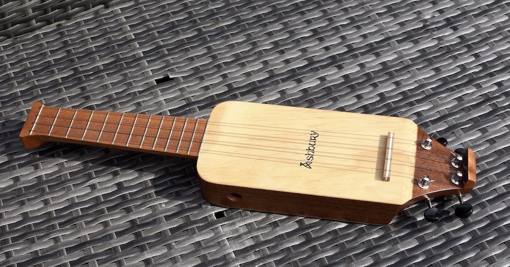Ashbury Lonely Player Travel Ukulele REVIEW