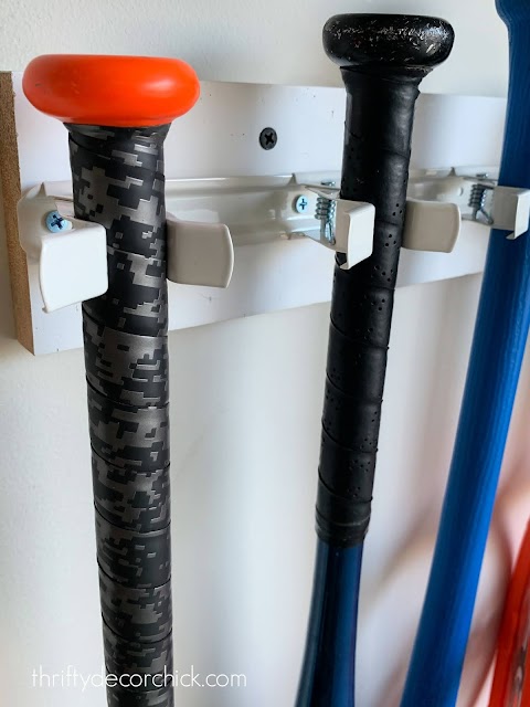 using tool hanger for baseball bats