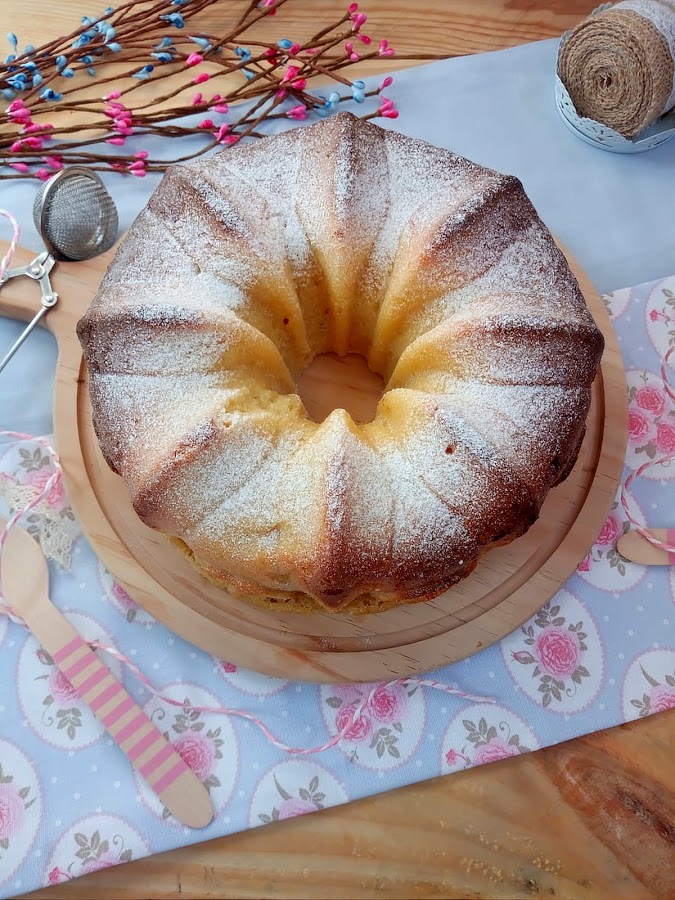 Bizcocho de anís y limón. Receta tradicional para desayunos y meriendas.