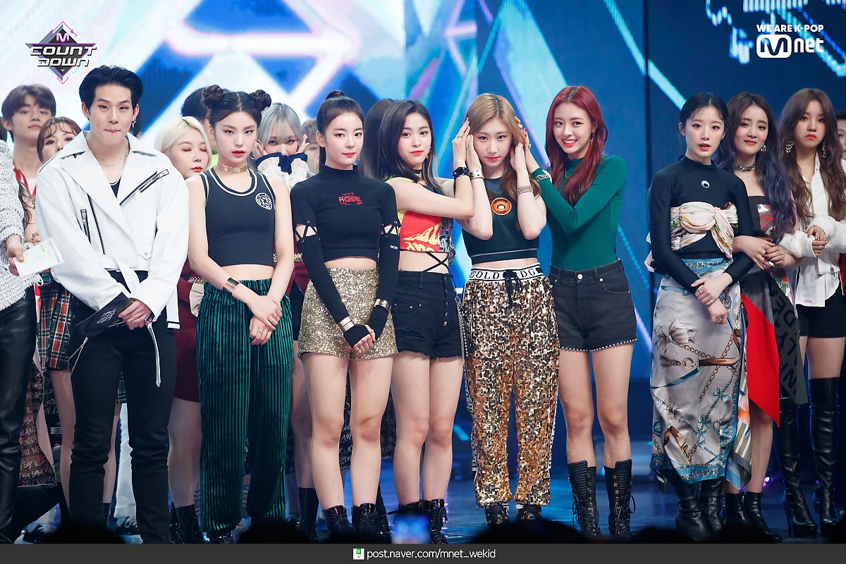 [PHOTOS] 190311 — Lia on ITZY Performance at Mnet M! Countdown