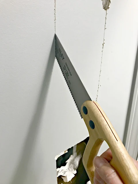Saw for cutting drywall