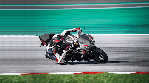 TVS Apache RR310 : Developed by TVS Racing team