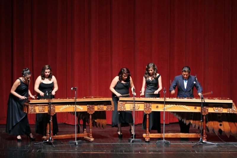 En el Teatro Nacional La Marimba Maderas de mi Tierra Patrimonio Cultural de la Nación