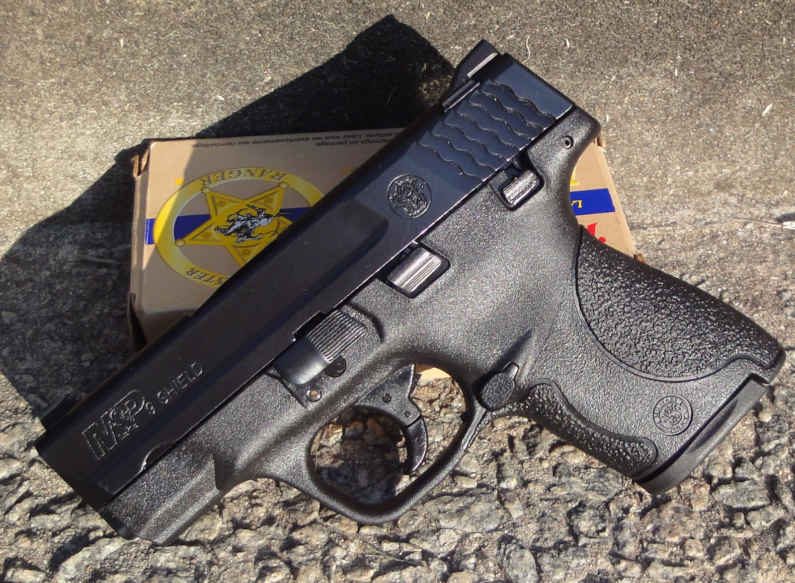 mrgunsngear-s-blog-smith-and-wesson-shield-9mm-review