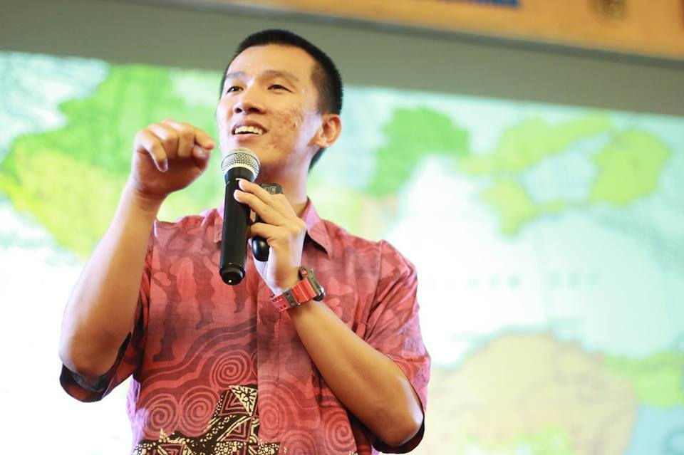Sindiran Felix Siauw Untuk Kelompok Sok Toleran: Mereka Maunya Anda Diam Sindiran Felix Siauw Untuk Kelompok Sok Toleran: Mereka Maunya Anda Diam