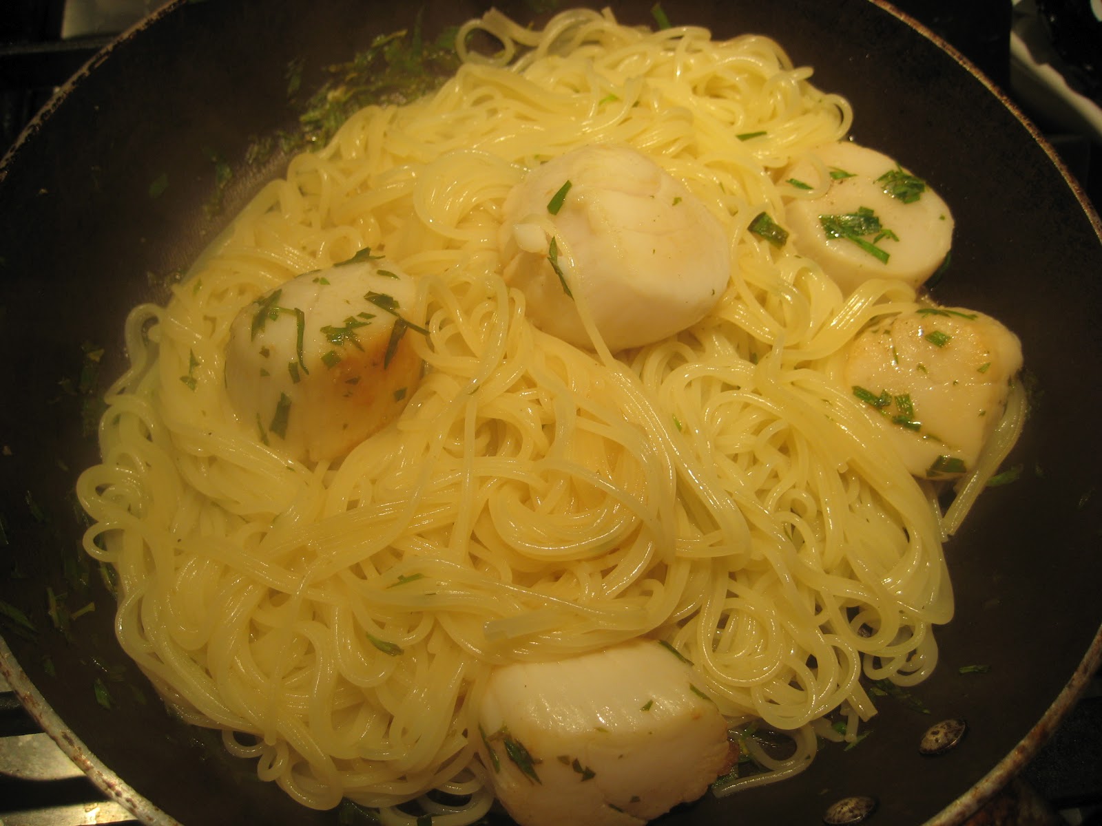 Lemon and Cheese Tarragon Lime Bay Scallops over Angel Hair Pasta
