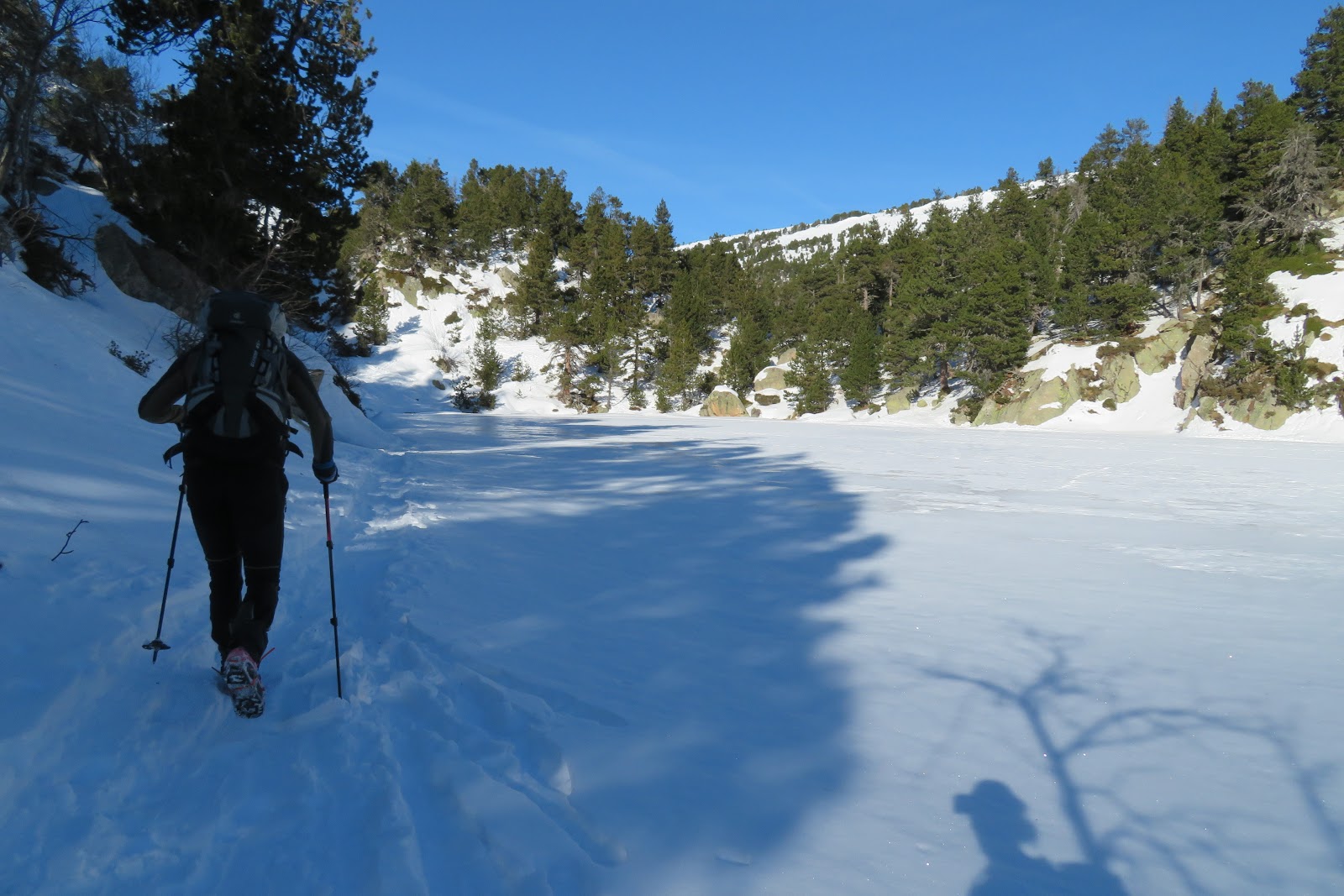 Res'Pyr'Rando: Puig Del Pam (2470m) depuis les Angles
