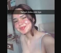 Canı Sıkılınca Erkek Kankasına Nude Atan Melis Snapchat