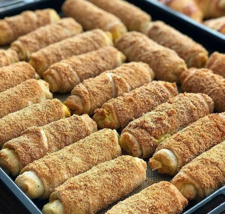 Galeta Unlu Börek lezzetevi yemektarifleri