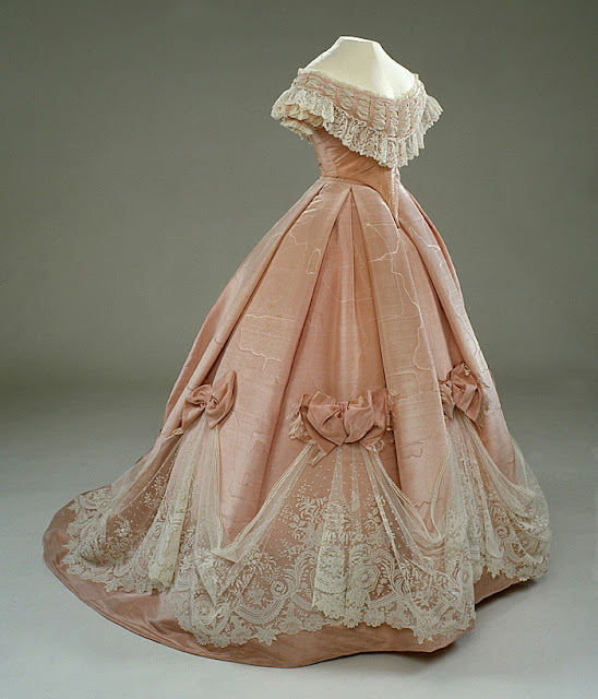 1865 ball gown Clearance