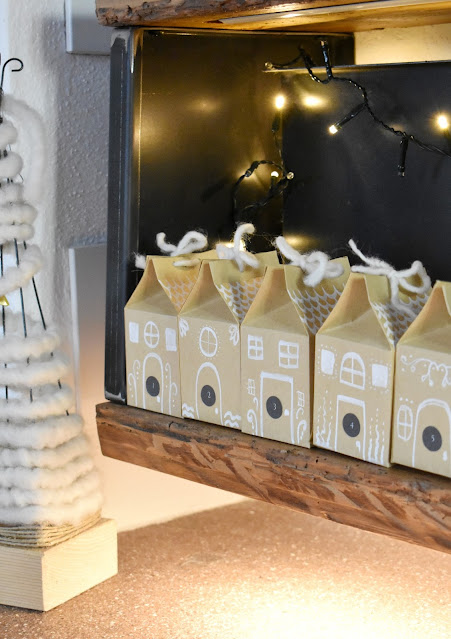 advent-calendar-gingerbread-house-diy