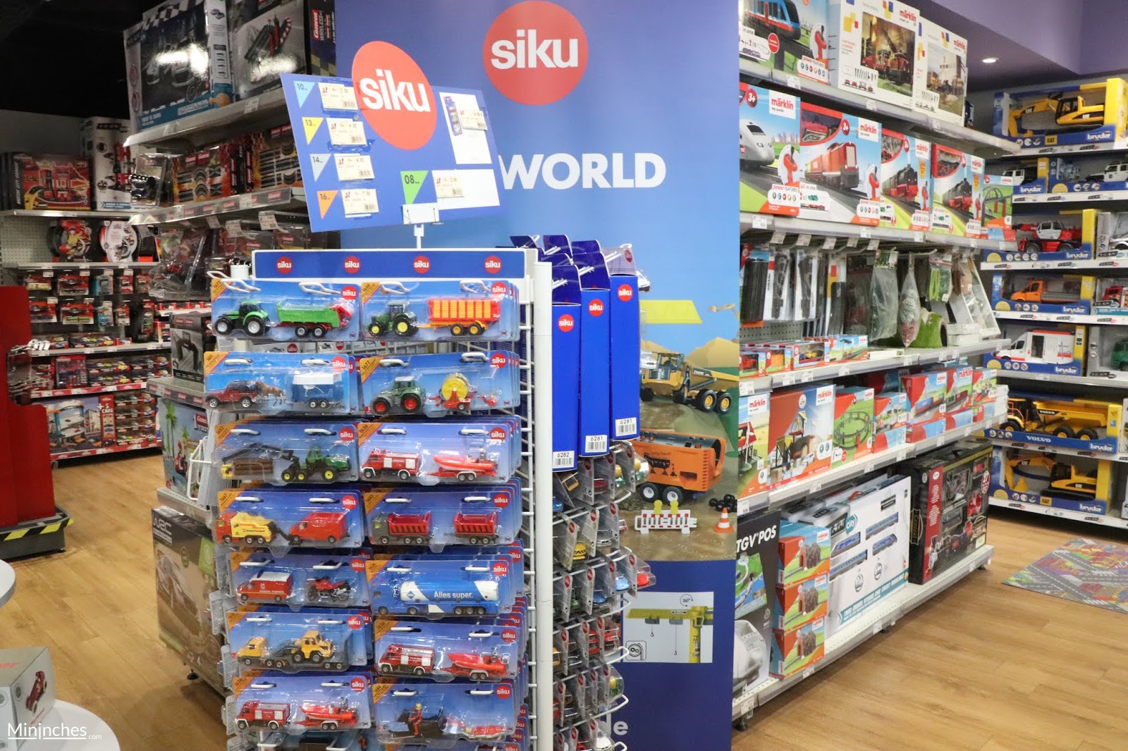 Une visite au Village Jou?�Club Paris - Mininches