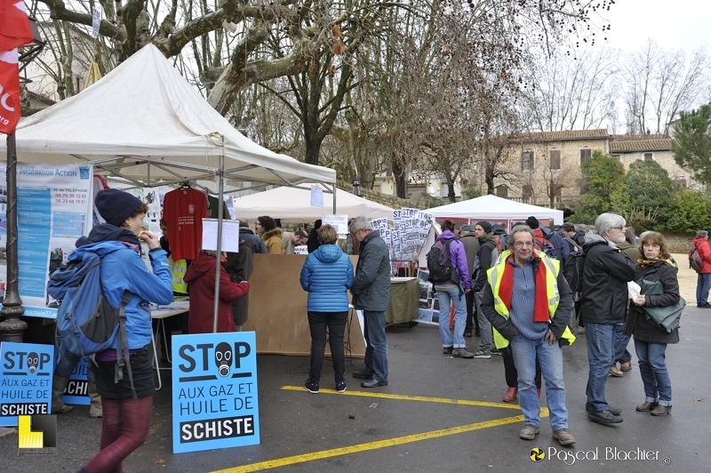 Stop au gaz de schiste barjac 2016 photo pascal blachier
