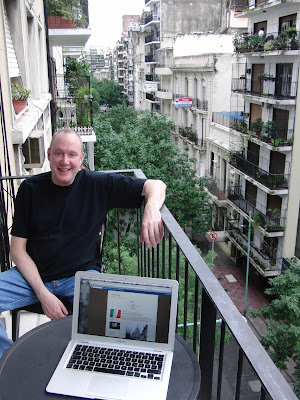 Auf_dem_Balkon_in_Recoleta