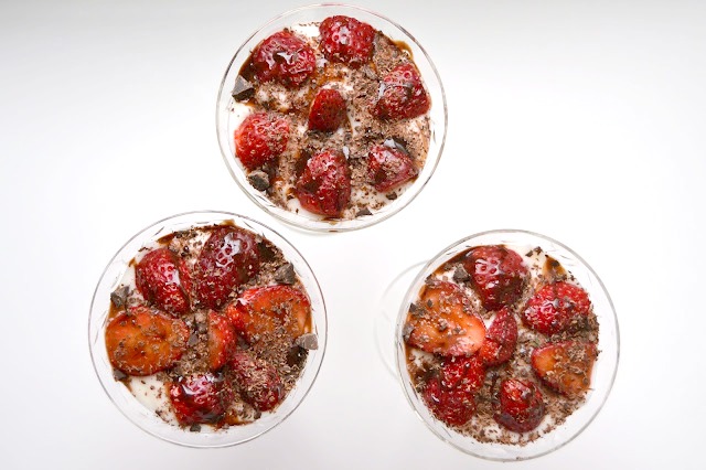 These strawberry and Chocolate Parfaits are sure to wow your loved ones and only take 10 minutes to make and is healthier than many desserts! www.nutritionistreviews.com