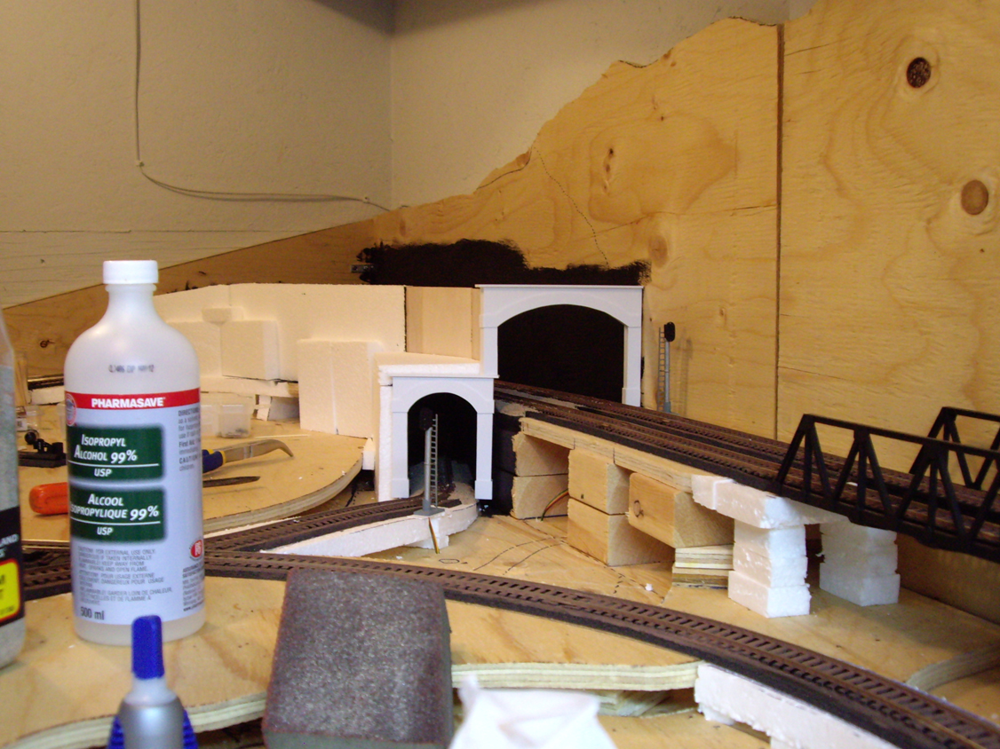 TY'S MODEL RAILROAD Mountain Tunnels Part I