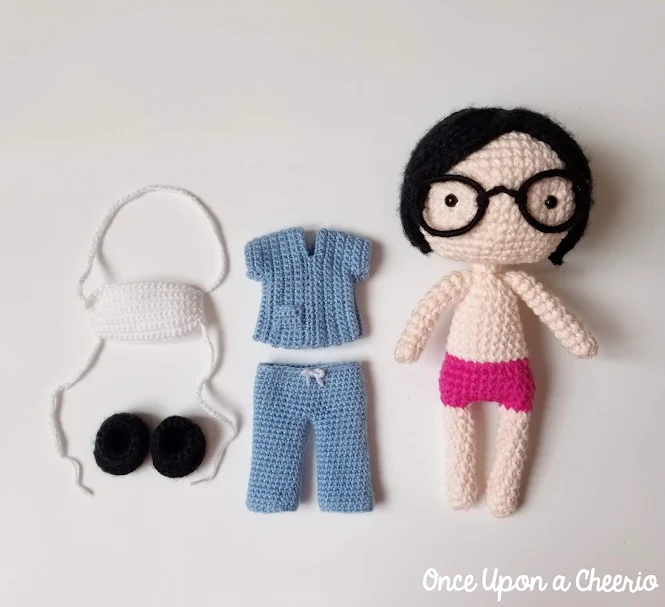 Nurses' Week Healthcare Hero FREE Amigurumi Crochet Pattern