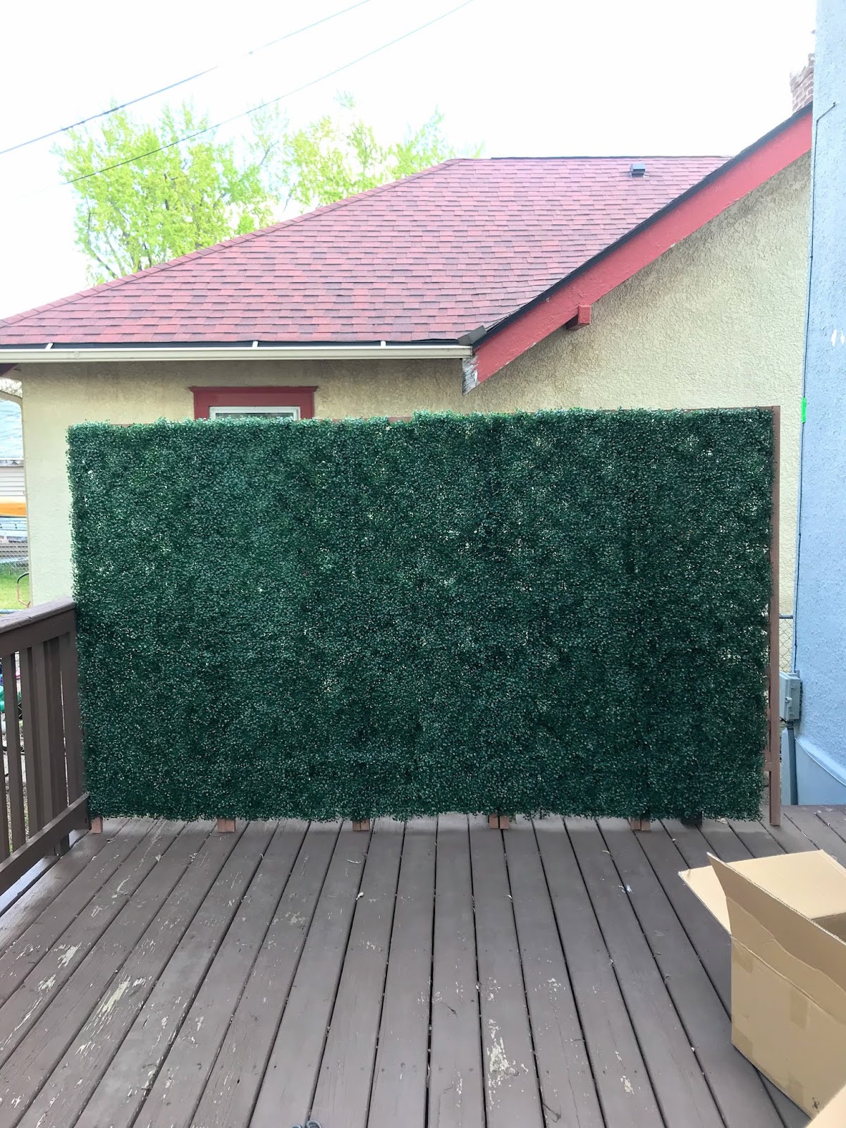 Deck Updates + How to Build a Faux Boxwood Wall Catherine Day Dreams
