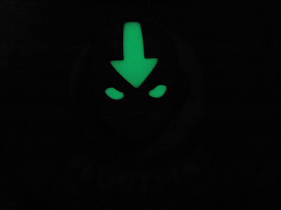 Avatar Pin Glowing in the Dark