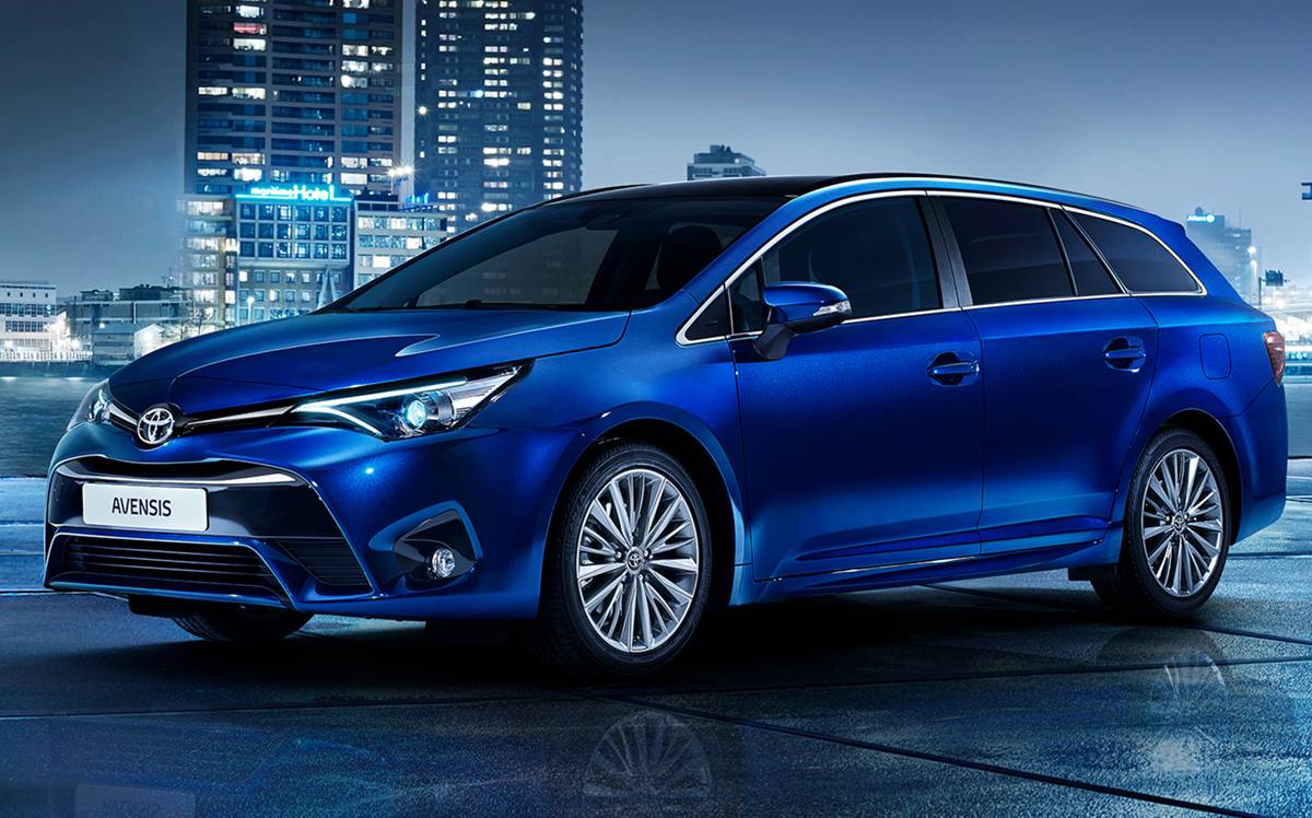 Novo Toyota Avensis 2016 será apresentado em março