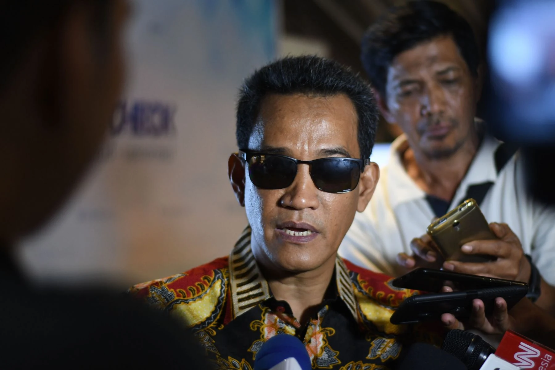 Soal Jokowi Kembali Bikin Kerumunan, Refly Harun: Jokowi Mestinya Mendapatkan Sanksi Lebih Berat dari HRS