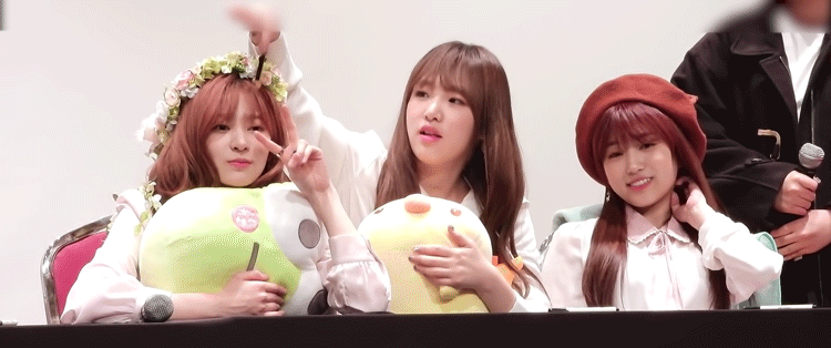 theqoo inserted image